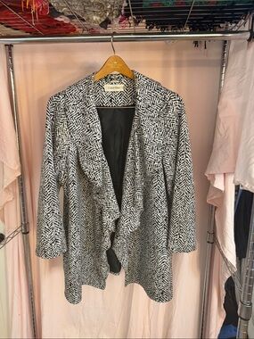 Calvin Klein Black & White Textured Open-Front Blazer